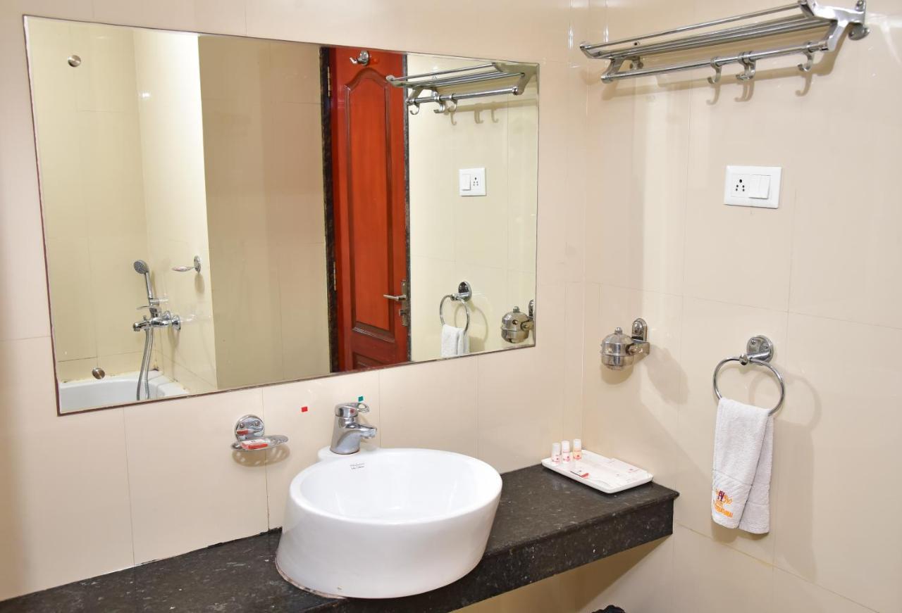 Hotel Amit International Bhilai 外观 照片